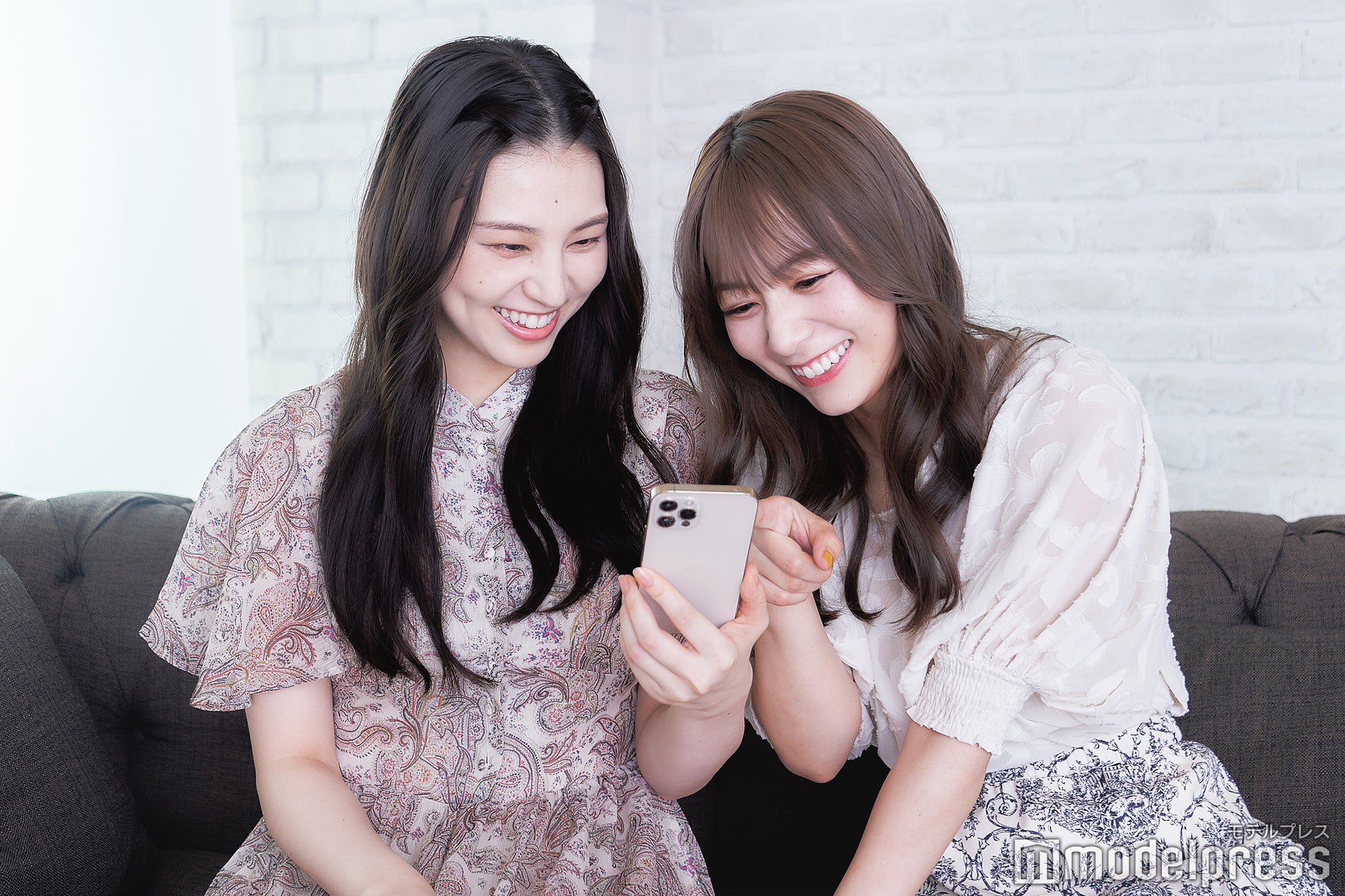相楽伊織、北野日奈子（C）モデルプレス
