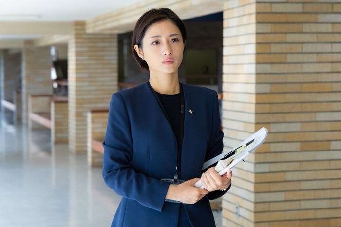 石原さとみ(C)テレビ朝日