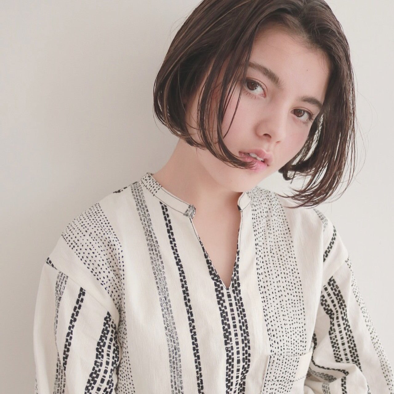 小顔見えヘア☆顔型と長さを押さえれば小顔美人になれる髪型に出会える!? モデルプレス