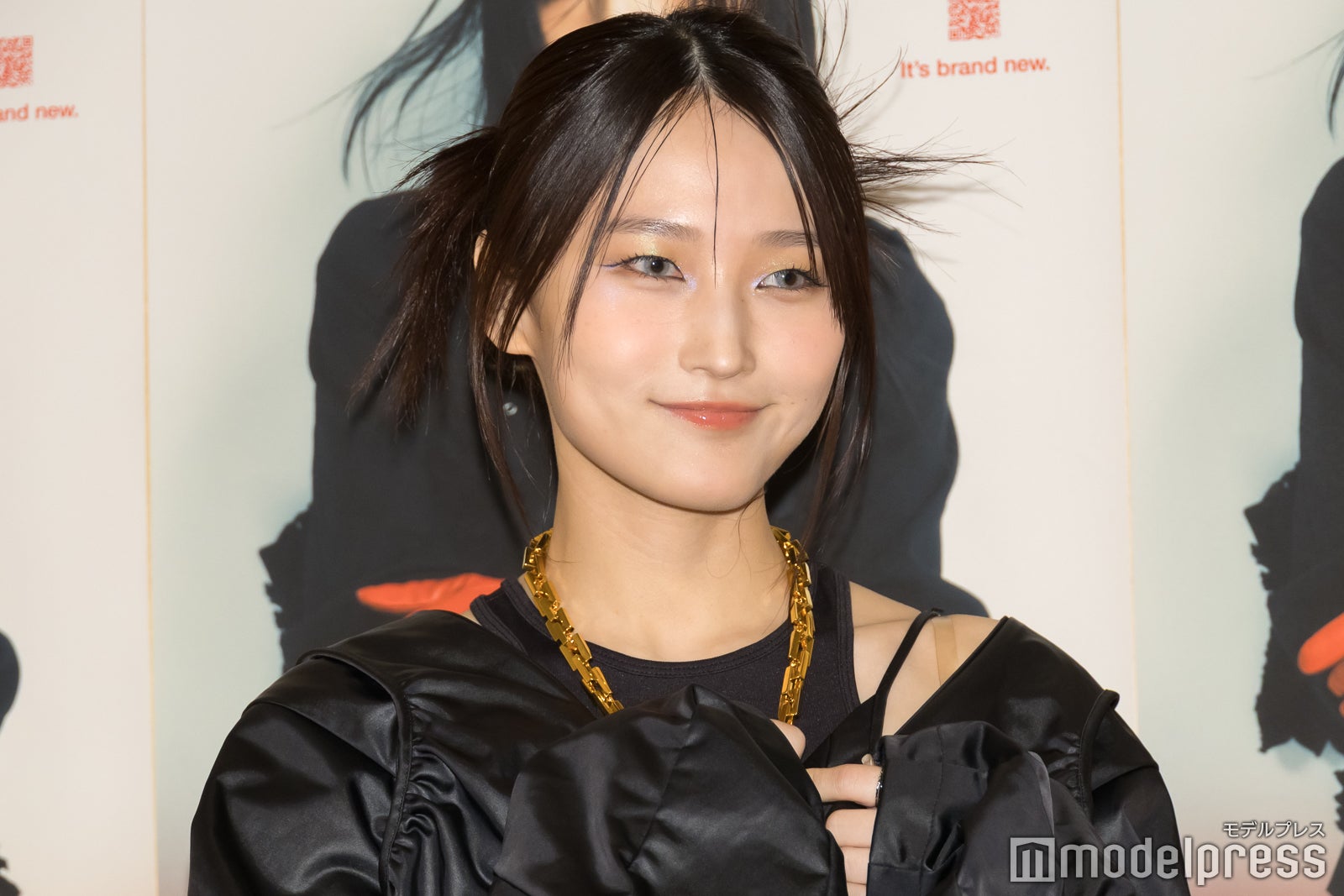 鞘師里保（C）モデルプレス