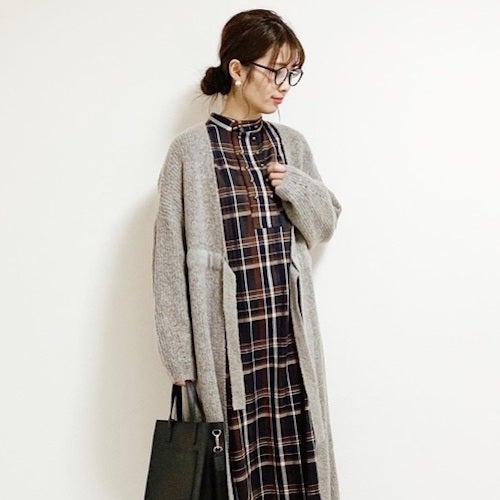 ワンピース カーディガン の上手な組み合わせ方 定番を大人らしく着こなす モデルプレス