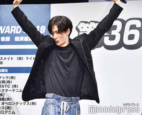 Hey! Say! JUMP中島裕翔、ベストジーニスト殿堂入りでメンバーの反応は?“喜びの舞”披露<ベストジーニスト2019>