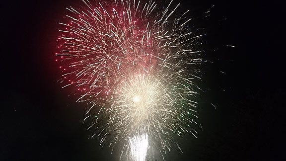 隅田川花火大会より(C)テレビ東京