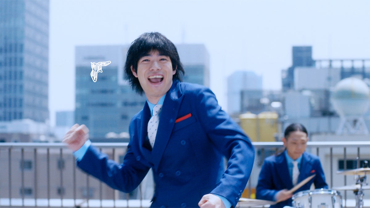 「カルピスソーダ」WEB限定新CM「なんだかうまくいきソーダ ビジネス用語」編より