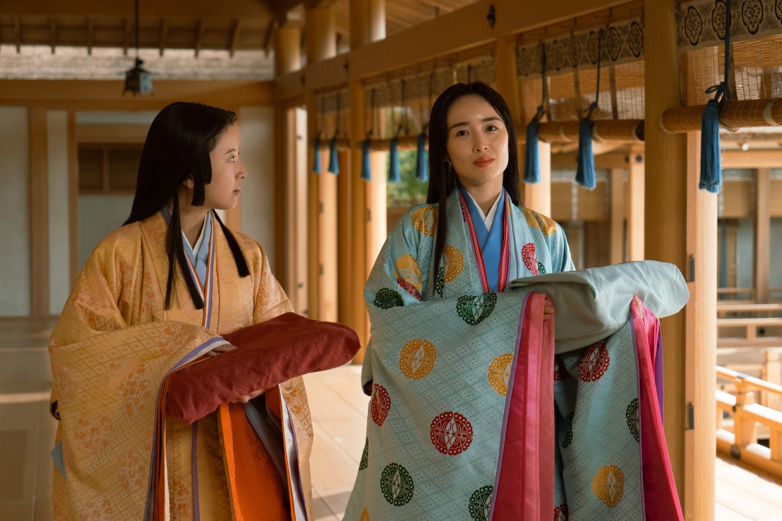 吉高由里子、泉里香「光る君へ」第31話（C）NHK