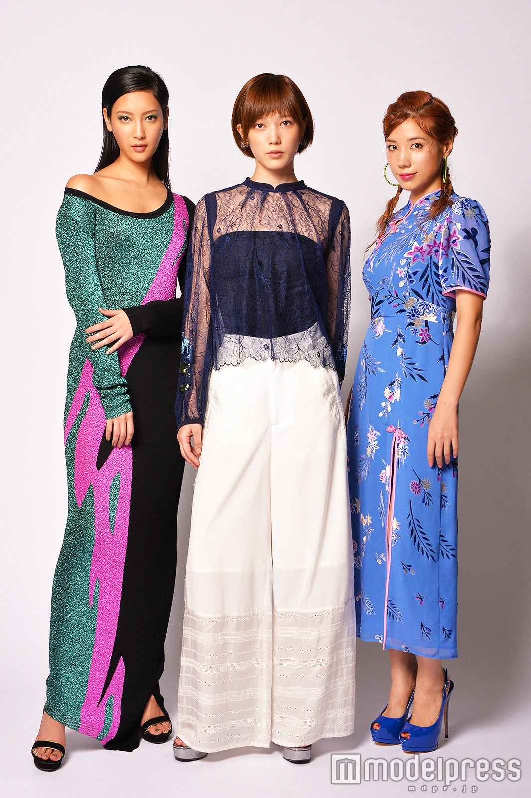 左から：菜々緒、本田翼、仲里依紗 （C）モデルプレス