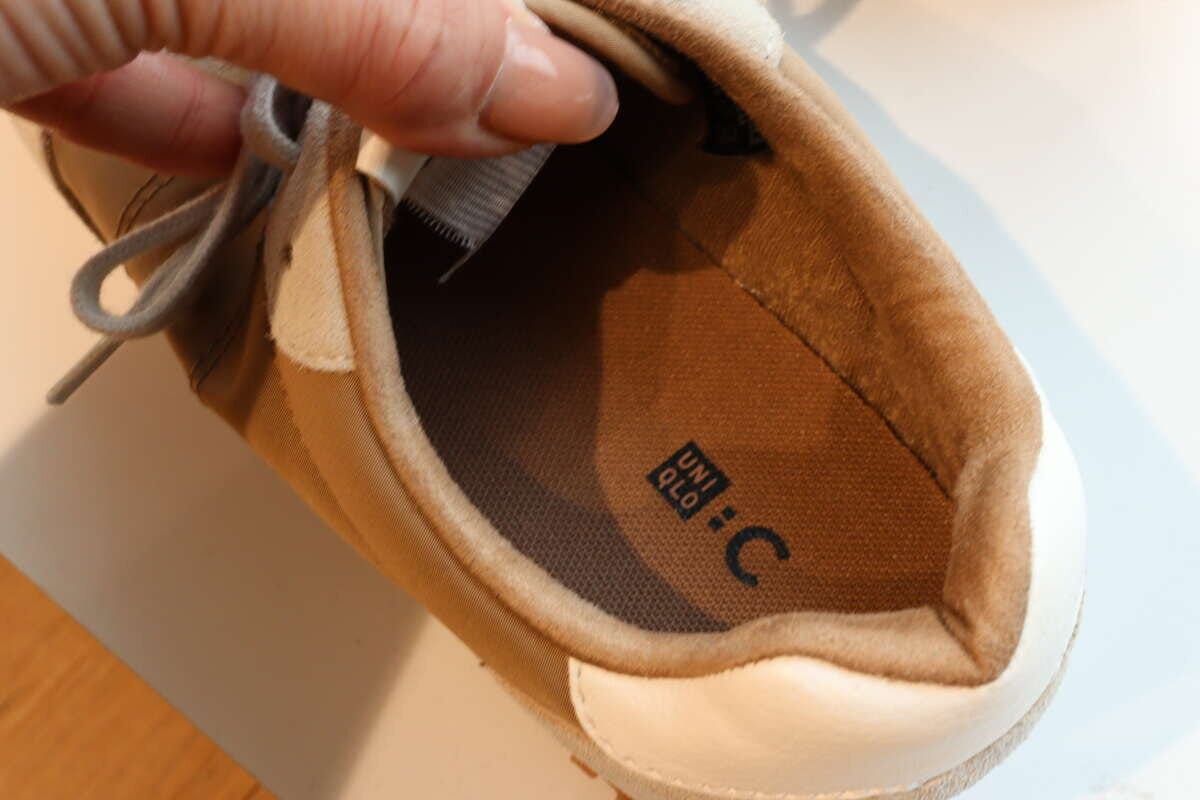 疲れにくい ユニクロシー2026年春夏コンビネーションスニーカー疲れにくい