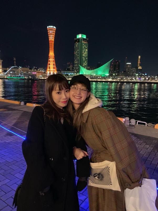 吉田麻梨紗、剛力彩芽/吉田麻梨紗ブログ(Abema「)より