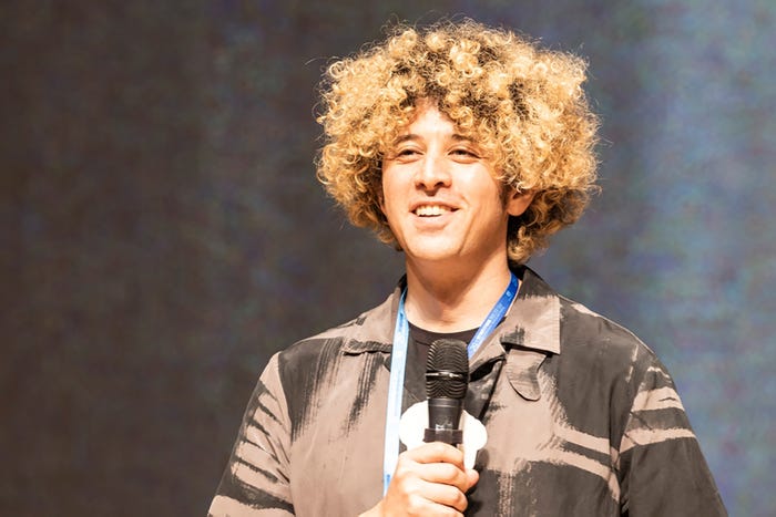 ヤングポール監督(C)WOWOW