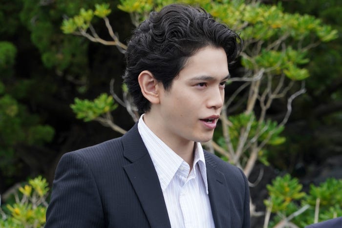 鈴木康介「彼女たちの犯罪」第2話より(C)読売テレビ