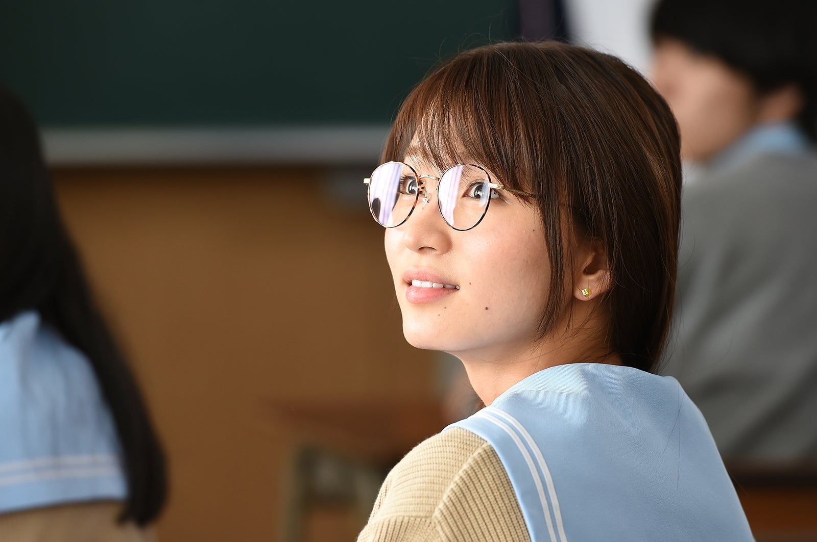 岡崎紗絵／劇中カット（C）2017「ReLIFE」製作委員会