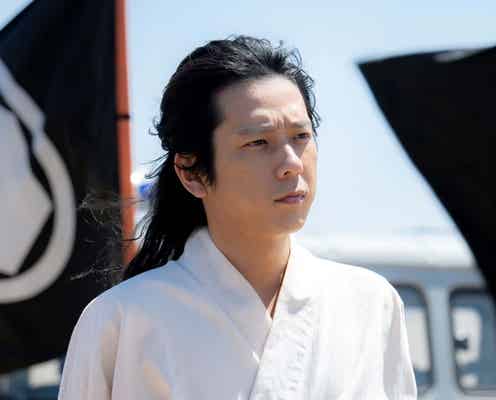「VIVANT」最終回 堺雅人&二宮和也、涙の対比&圧巻演技に反響「胸が痛い」「切ない」