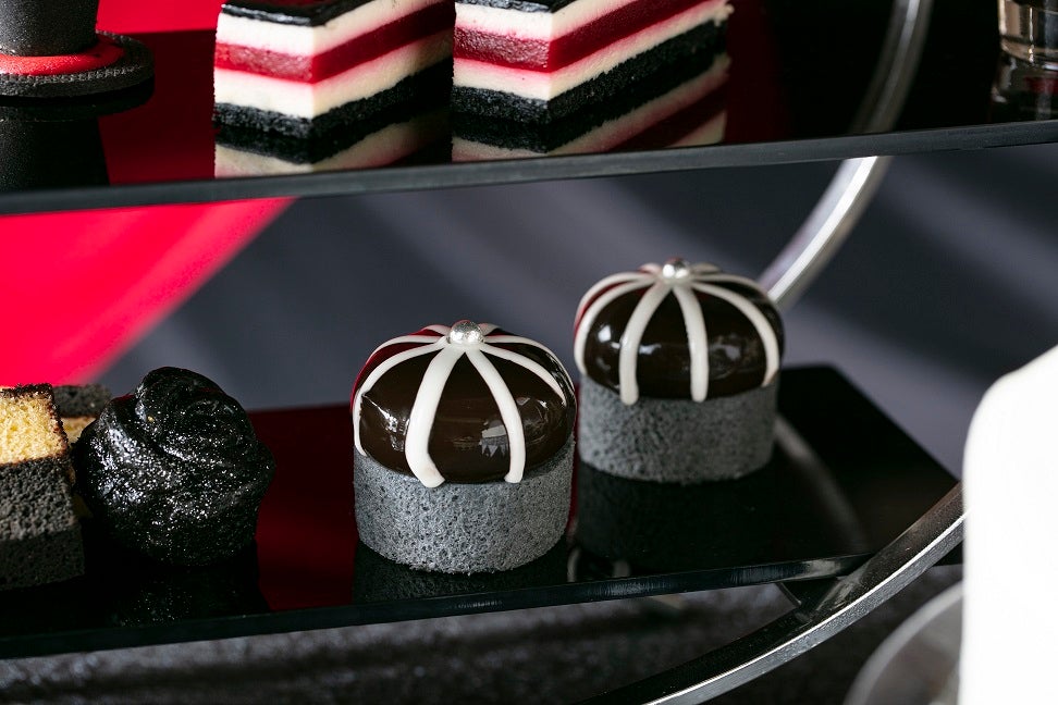 スイーツ・オブ・ザ・ダークサーカス／画像提供：名古屋ヒルトン