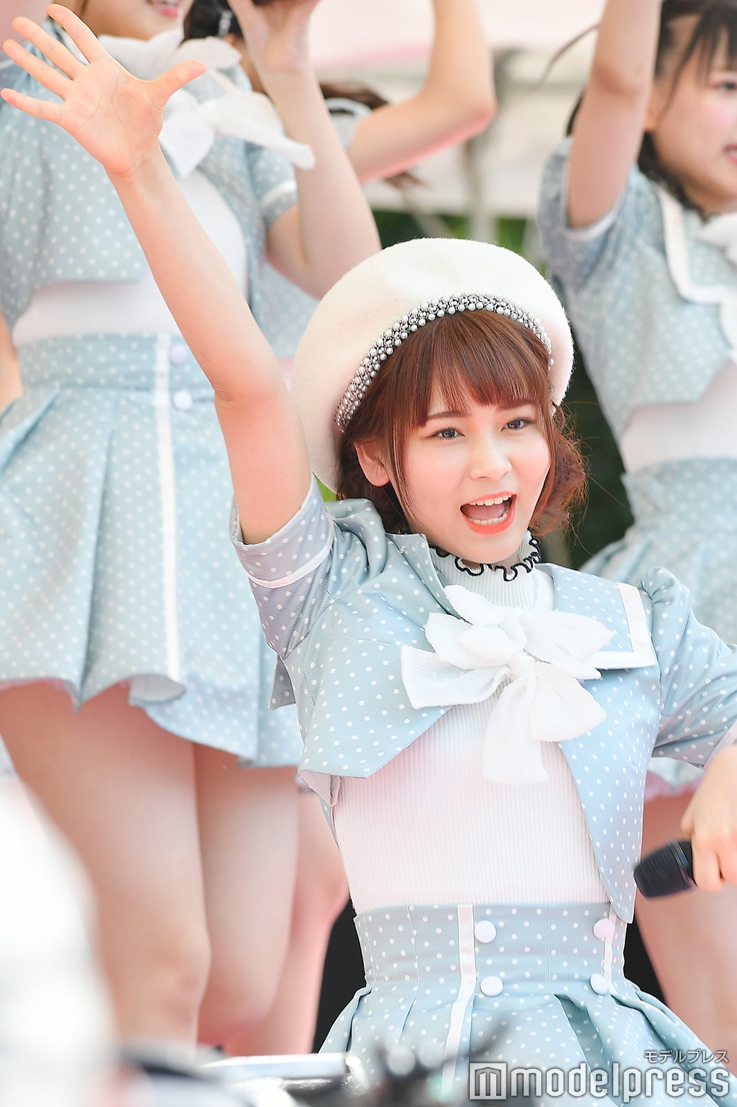 ＝LOVE（C）モデルプレス