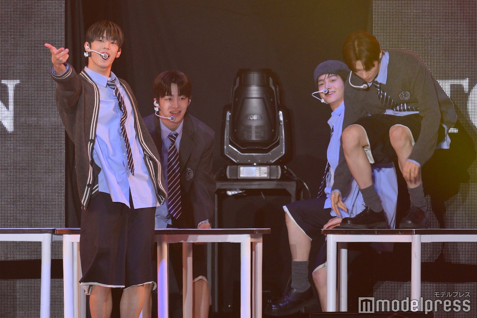 （C）モデルプレス