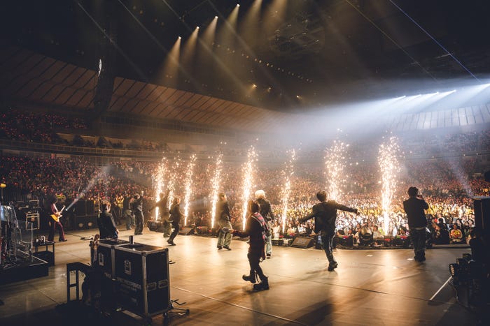 「BEAT AX Vol.6」(C)ハタサトシ/ヨシモリユウナ/藤井拓