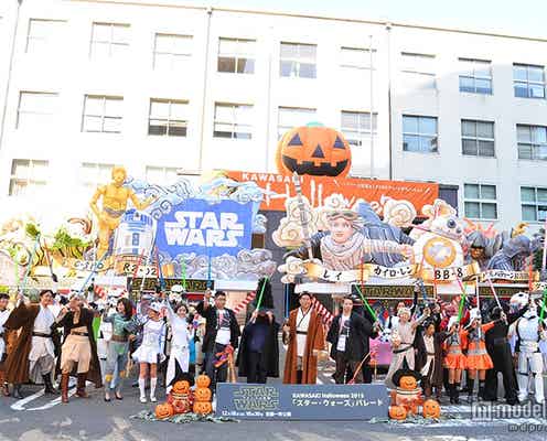 ハロウィンの川崎に「スター・ウォーズ」コスプレイヤー100人集結 “ねぶた”が関東初上陸