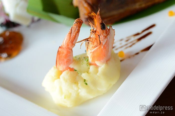 有頭海老とマッシュポテトのグラタン