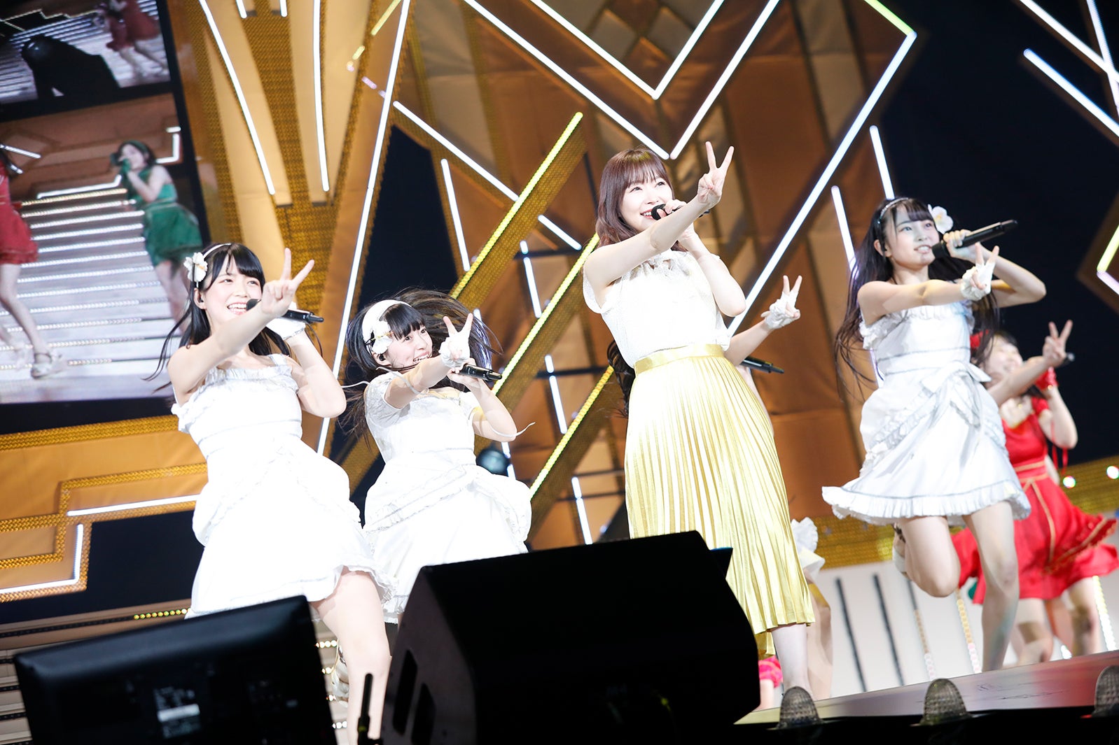 「指原莉乃11年ありがとう！大感謝祭」より（C）AKS