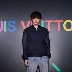 小関裕太 （C）Louis Vuitton