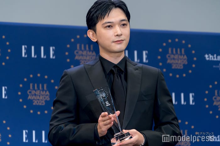 吉沢亮(C)モデルプレス