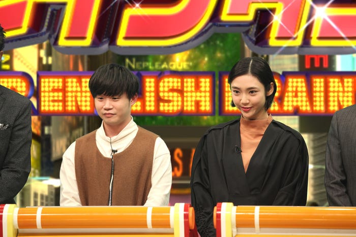 (左から)矢本悠馬、山谷花純(C)フジテレビ