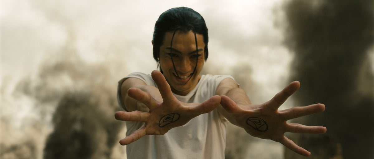 山田裕貴が狂気に満ちた怪演 「鋼の錬金術師」完結編、イシュヴァール殲滅戦の映像解禁