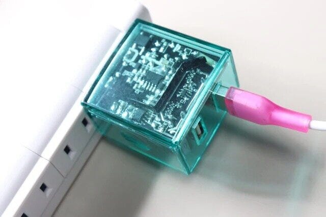 ダイソーのUSB