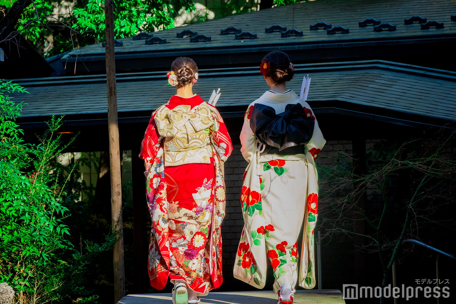 井上和、筒井あやめ／乃木坂46成人式（C）モデルプレス