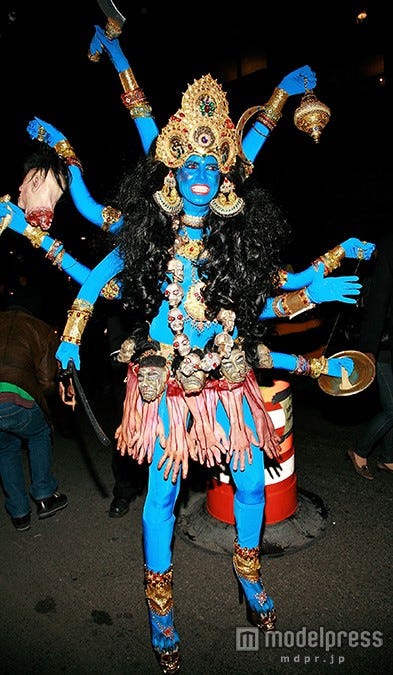 ヒンドゥーの女神のハイディ・クルム/photo:Getty Images