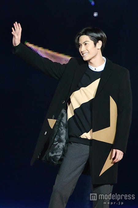 三浦春馬/「神戸コレクション2015 A/W」ランウェイより