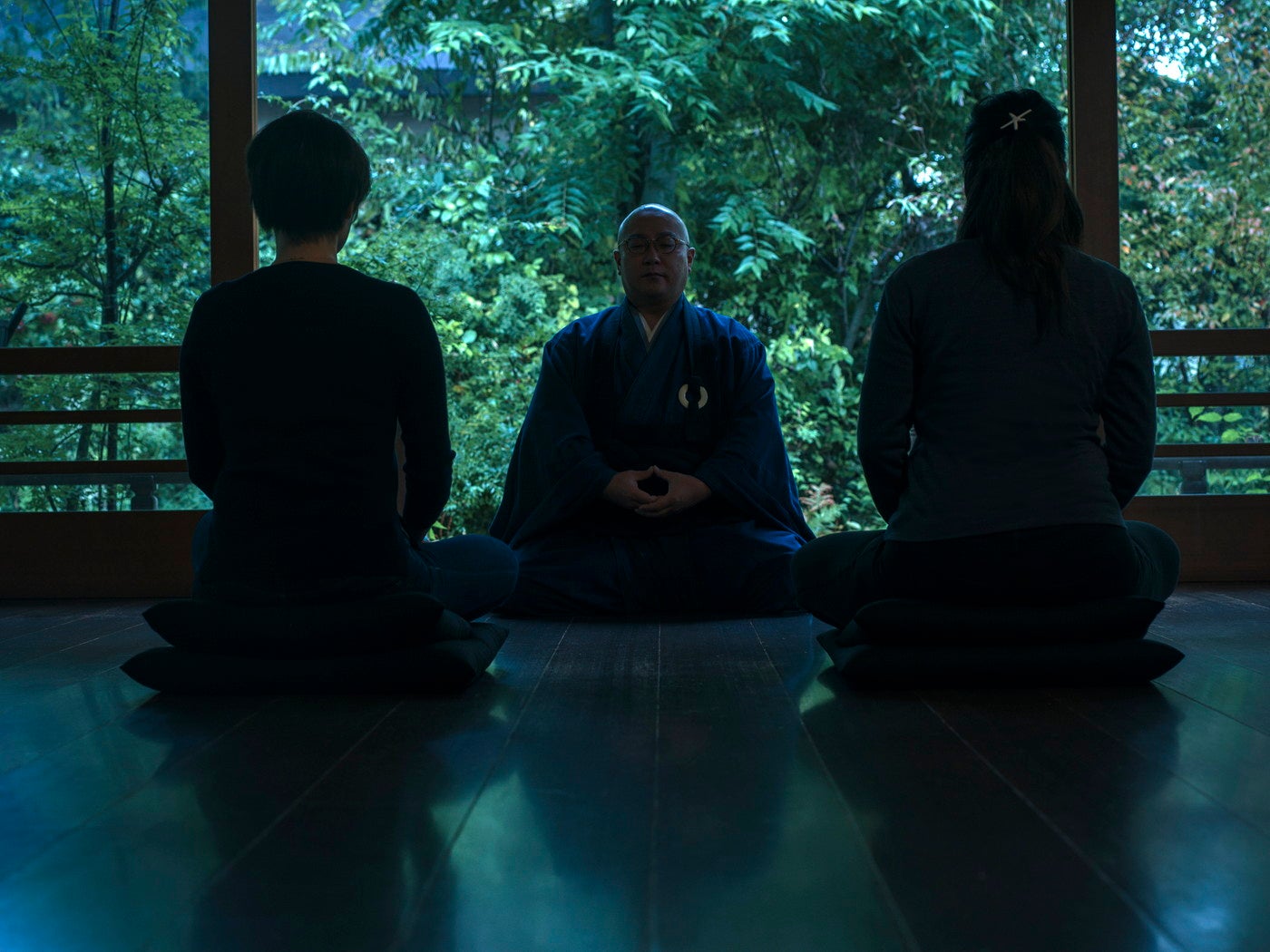 座禅で静かに自分の心と向き合う、体験後は気持ちもスッキリ／提供画像