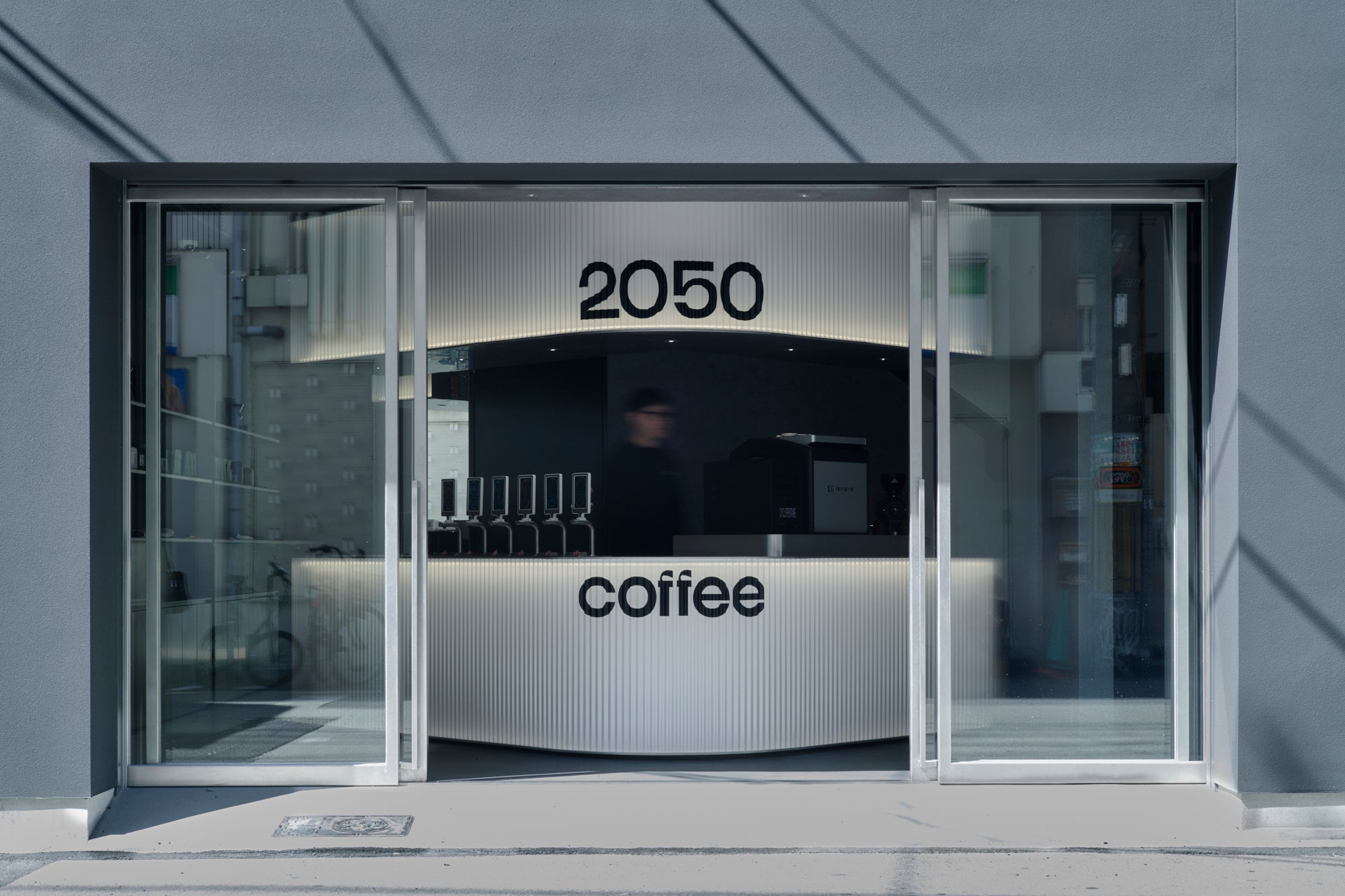 【大阪初出店】10秒でスペシャルティコーヒーが楽しめる!? 京都発の近未来型カフェが心斎橋に新店舗をオープン
