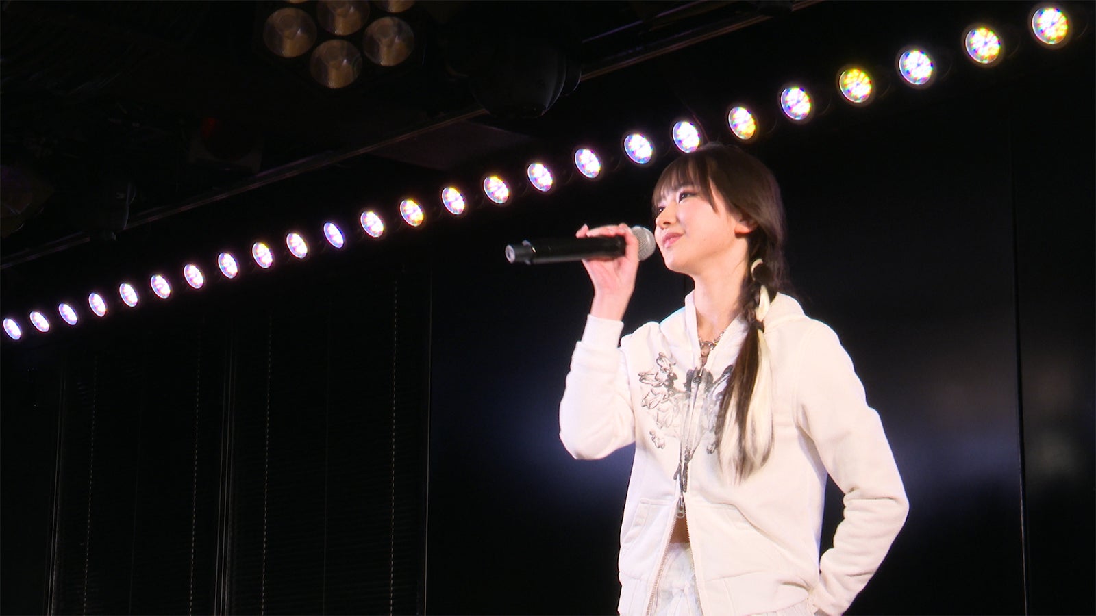 山崎空「OUT OF 48」第19話より（C）NTV