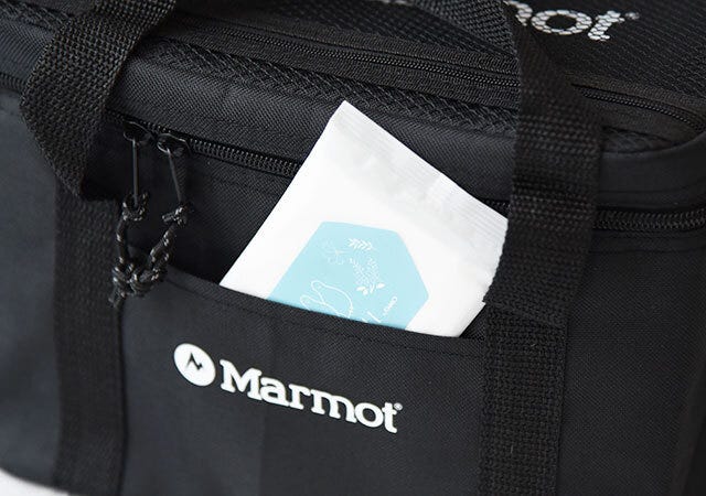 Marmot 保冷バッグ ムック本 付録 ムック本 付録 人気 おすすめ オススメ 宝島社 宝島 レビュー 開封レビュー 開封 便利 優秀 当たり 最高 傑作 Marmot マーモット 保冷バッグ 黒 ブラック ポケット フロントポケット