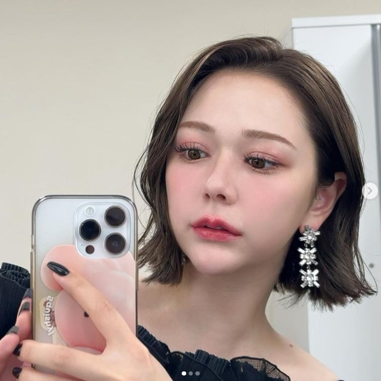 イメチェン後の村重杏奈／村重杏奈Instagramより