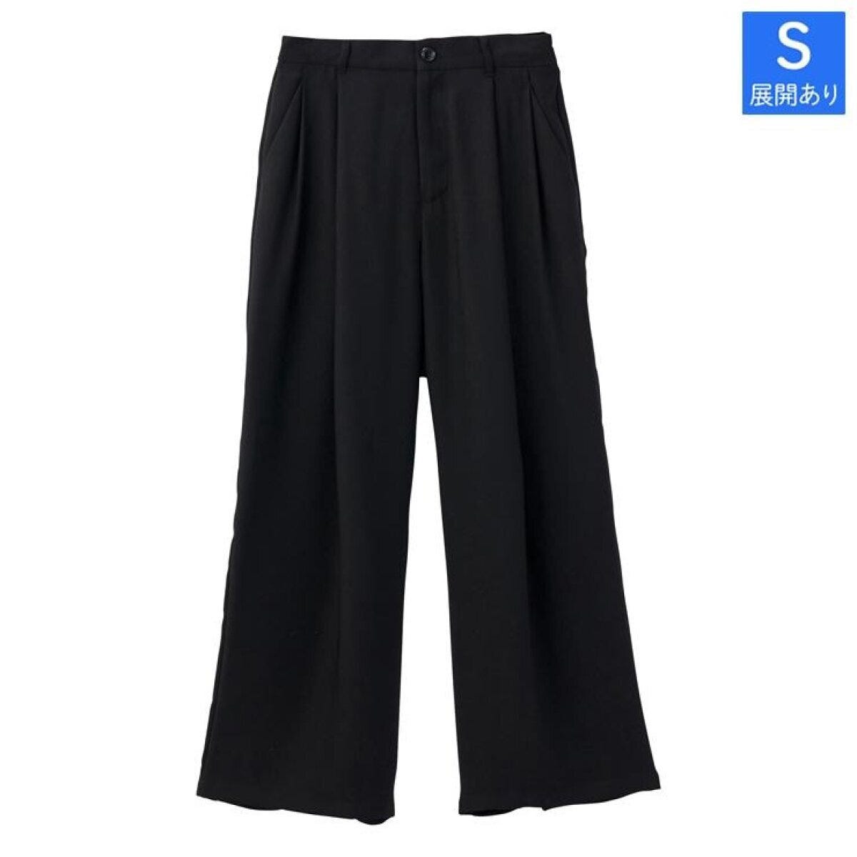 しまむらのワイドパンツ（田中里奈）