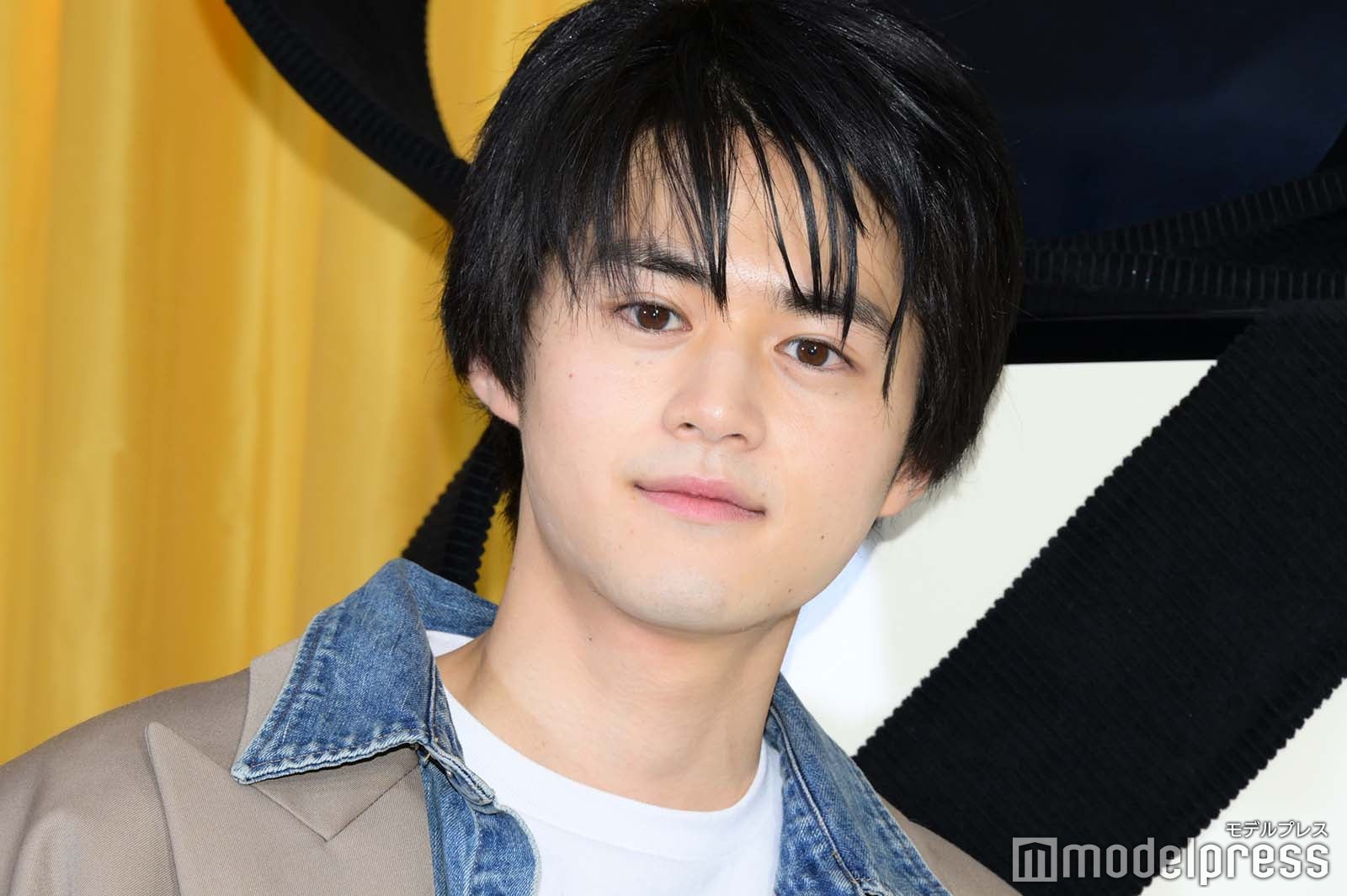 鈴鹿央士（C）モデルプレス