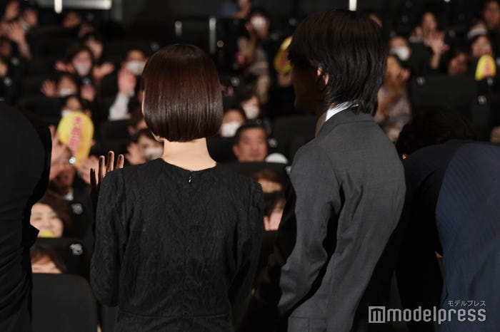 杉咲花、神木隆之介(C)モデルプレス