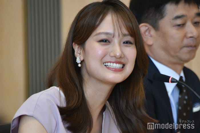 井上清華アナ(C)モデルプレス