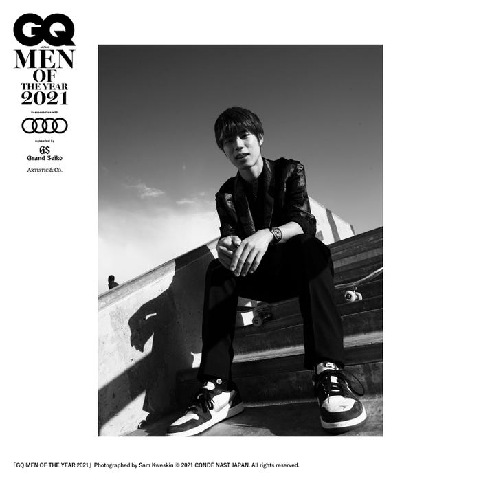 堀米雄斗/「GQ MEN OF THE YEAR 2021」Photographed by Maciej Kucia @ AVGVST © 2021 CONDE NAST JAPAN. All rights reserved.