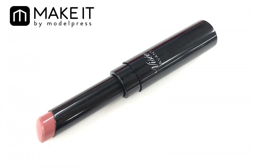 ヴィセ アヴァン／リップスティック／013 GRACEFUL／1,600円（税抜） (C)メイクイット