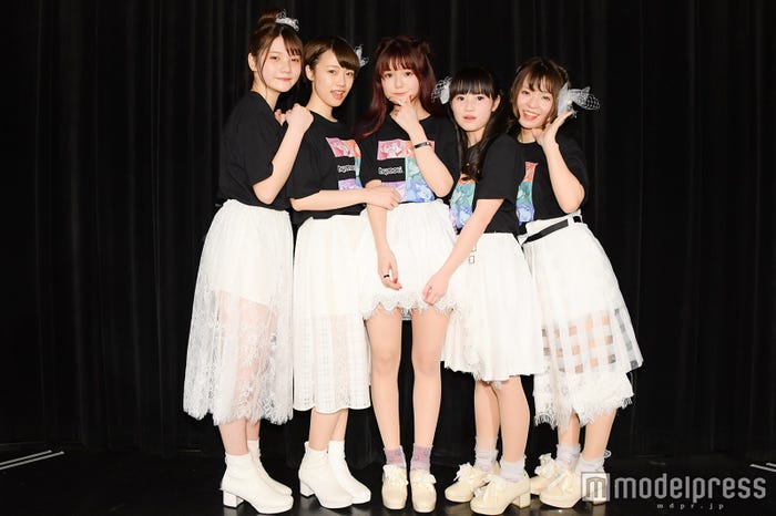 カプ式会社ハイパーモチベーション(左から)光河玲奈、小澤綾乃、詩島萌々、羽月杏、西條美里 (C)モデルプレス