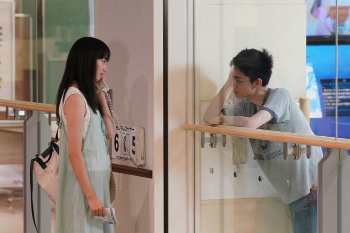 小松菜奈、菅田将暉(C)2020 映画「糸」製作委員会