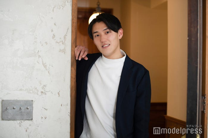 瀬賀凜太郎さん(C)モデルプレス