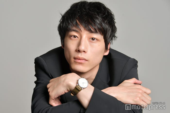 坂口健太郎(C)モデルプレス