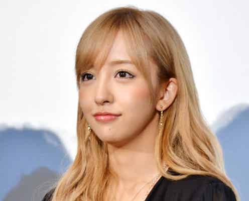 板野友美、「全て完璧な彼」と絶賛 ジャスティン・ビーバー来日公演にお忍び来場
