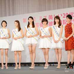 （左から）武井咲、西本有希さん、中谷モニカさん、是永瞳さん、奥山かずささん、宮本茉由さん、剛力彩芽、河北麻友子 （C）モデルプレス