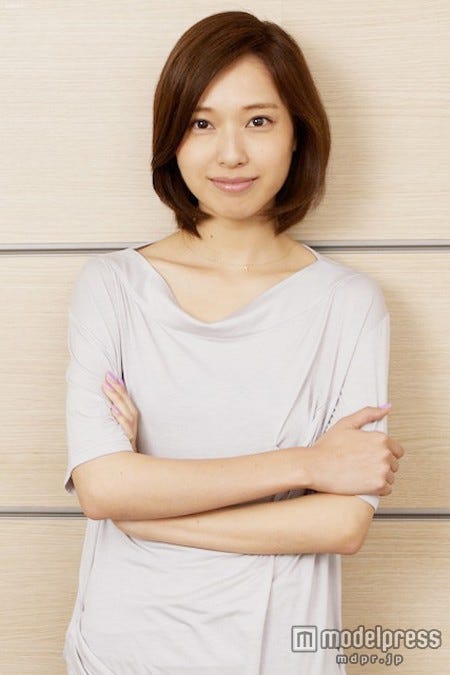 モデルプレスのインタビューに応じた戸田恵梨香