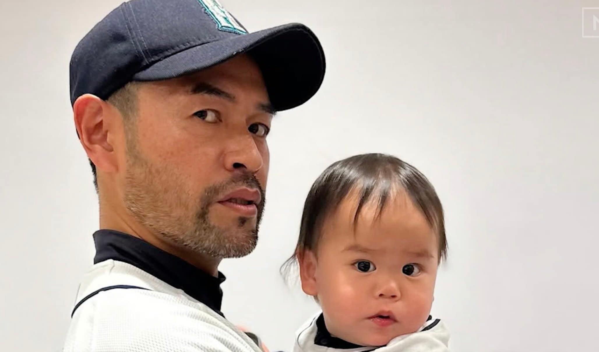 ニッチロー（47）が芸人と焼肉経営の二刀流 「東京でここだけ」こだわりの“習字風焼肉”に客が殺到！ コロナ禍に仕事ゼロで借金「偽物ですから。いなくてもいい存在」肉を焼く日々に密着